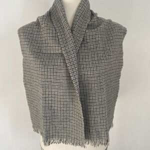 Vintage GLENSCOT Scarf Wool Tweed Neutral Houndstooth Check Neck Wrap Scotland